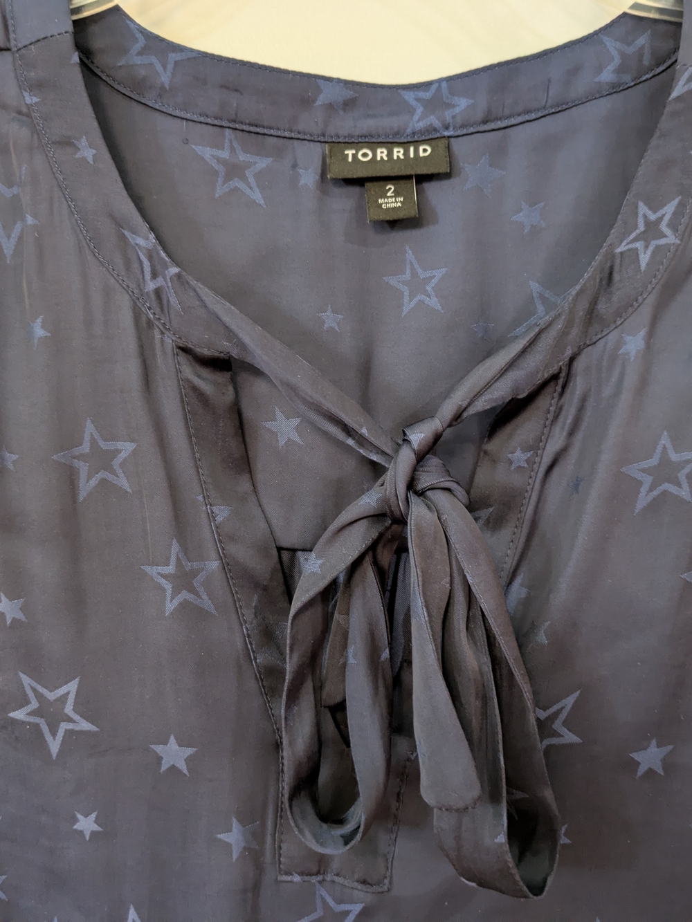 Torrid Navy Star Print Tie Neck Blouse - Picture 2 of 13